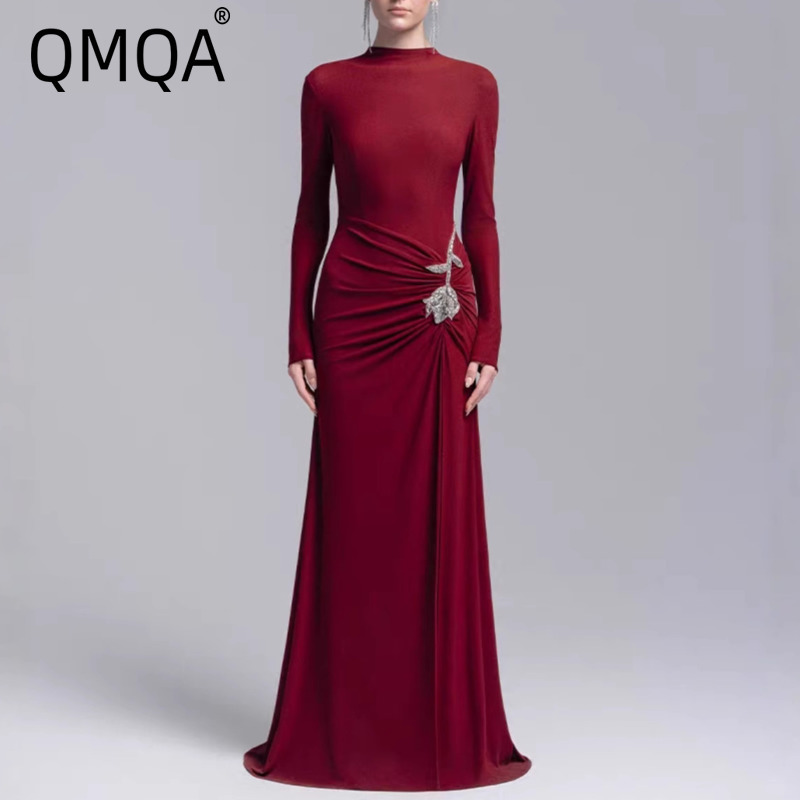 QMQA moda mujer Vietnam nicho  - Street Fashion Vietnam reseña y precio